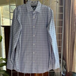 Banana Republic Men’s Shirt - Size M